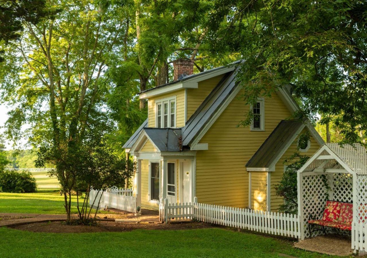 Prospect Hill Inn & Restaurant Zion Crossroads Экстерьер фото