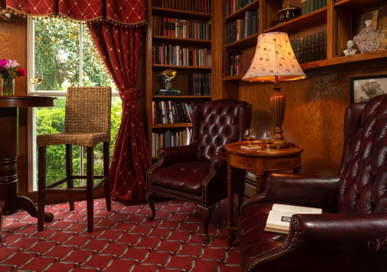 Prospect Hill Inn & Restaurant Zion Crossroads Экстерьер фото